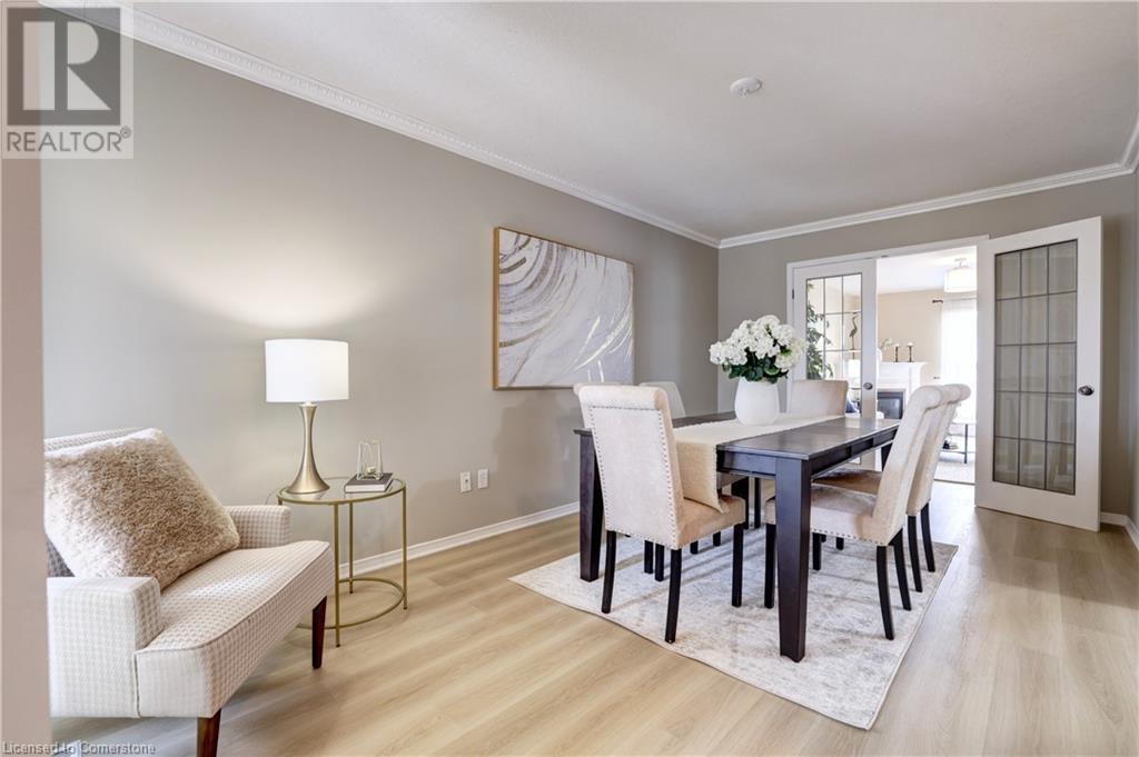 Property at 16 VALLEYHAVEN Lane image 5