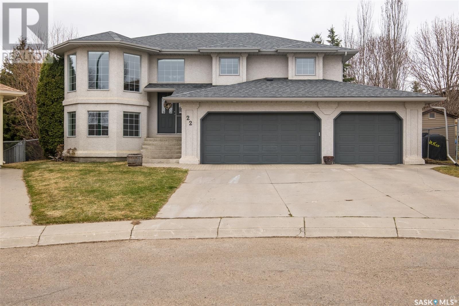 Property at 22 McKnight DRIVE image 1