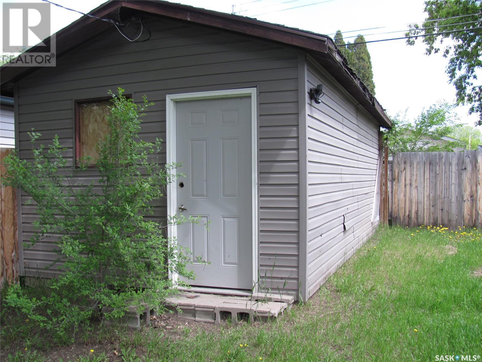 Property at 320 Ottawa AVENUE S image 4