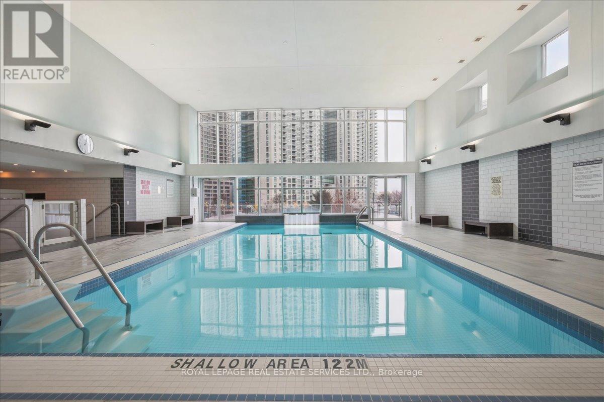 1007 - 218 Queens Quay W, Toronto, Ontario  M5J 2Y6 - Photo 45 - C12117883