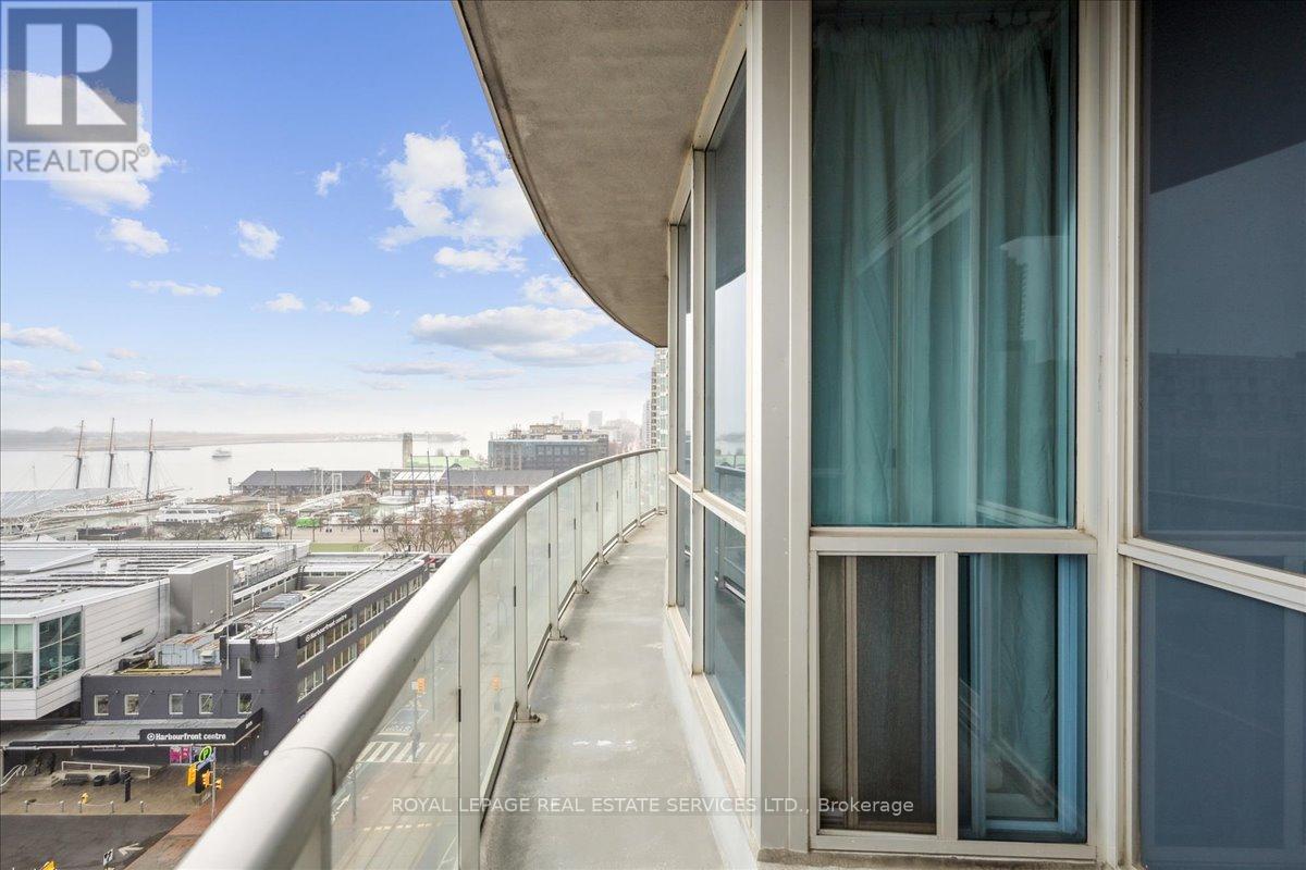 1007 - 218 Queens Quay W, Toronto, Ontario  M5J 2Y6 - Photo 40 - C12117883