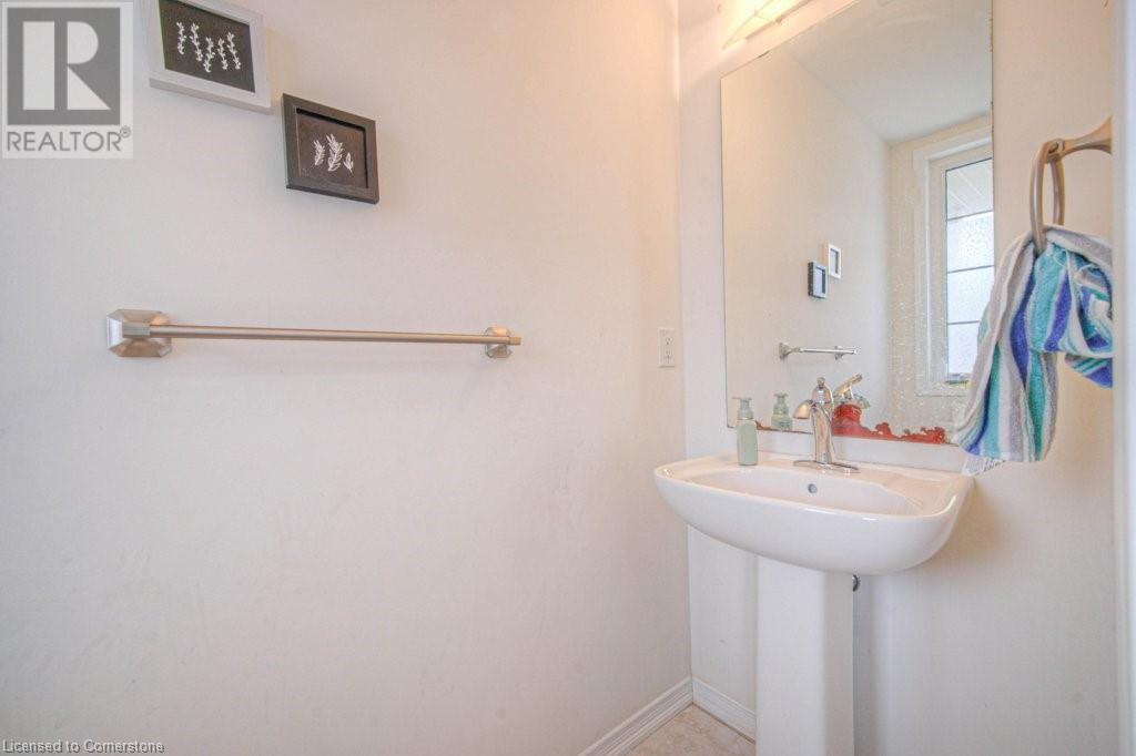 Property at 30 COOKE Avenue image 5