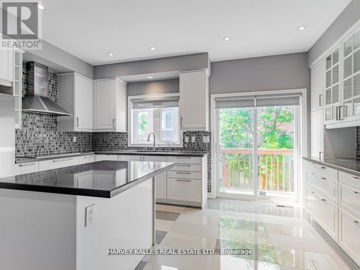Th 87 - 9133 Bayview Avenue, Richmond Hill, Ontario  L4B 4V6 - Photo 10 - N12119061