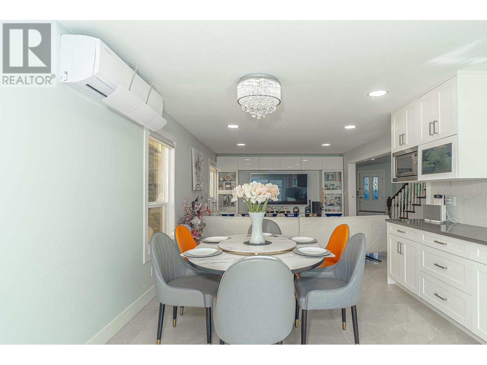 Listing Picture 27 of 33 : 10760 FINLAYSON DRIVE, Richmond / 烈治文 - 魯藝地產 Yvonne Lu Group - MLS Medallion Club Member