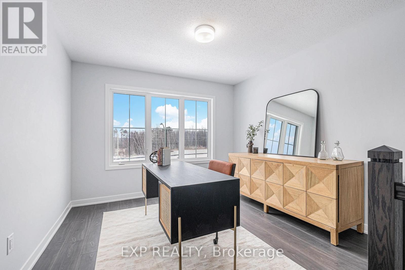 2041 Checkerspot Avenue, Ottawa, Ontario  K0A 2Z0 - Photo 11 - X12120892