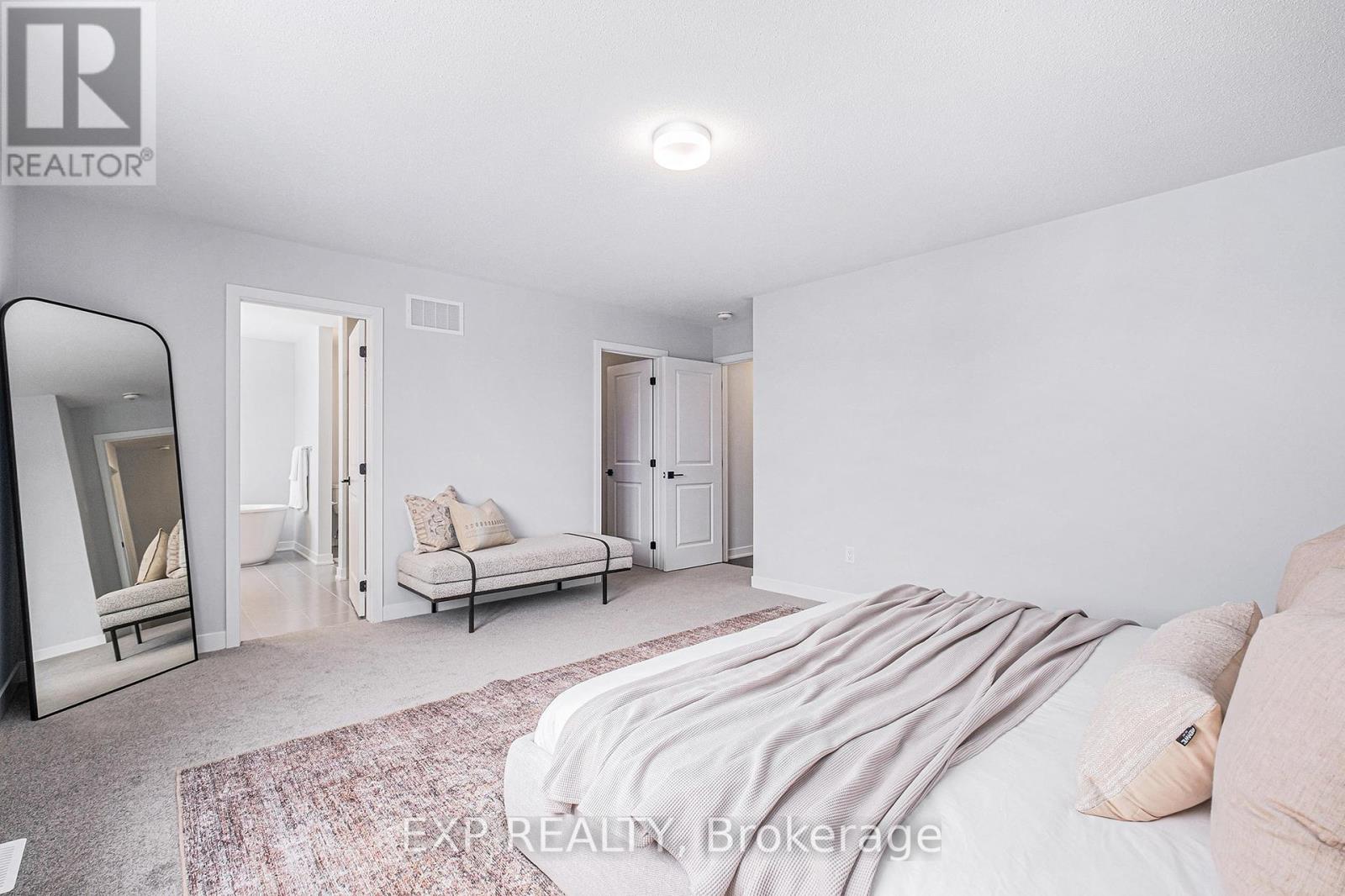 2041 Checkerspot Avenue, Ottawa, Ontario  K0A 2Z0 - Photo 17 - X12120892