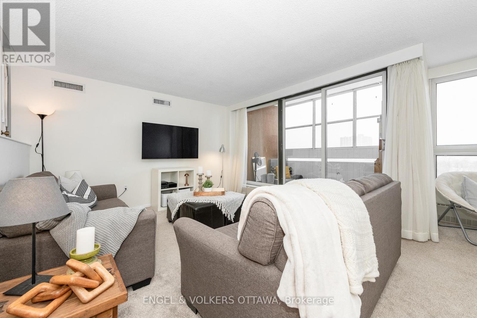 906 - 373 Laurier Avenue E, Ottawa, Ontario  K1N 8X6 - Photo 12 - X12120913