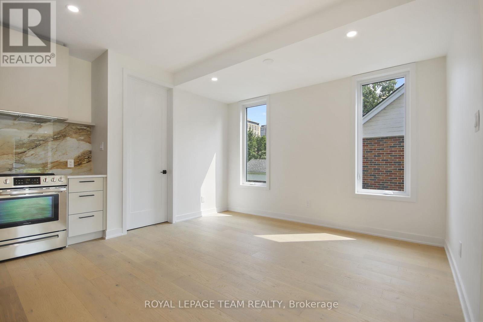 B/b2 - 241 Breezehill Avenue S, Ottawa, Ontario  K1Y 2J2 - Photo 13 - X12120920