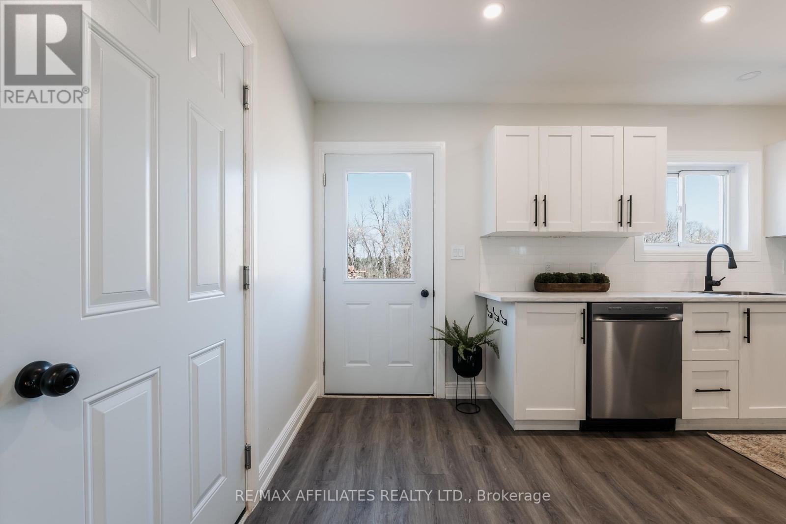10379 Hanesville Road, South Dundas, Ontario  K0E 1C0 - Photo 21 - X12120921