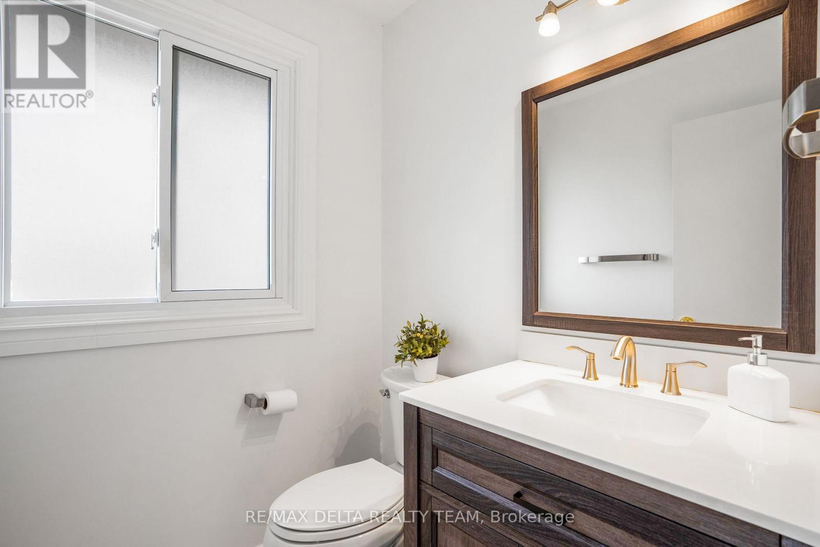 49 - 2115 Erinbrook Crescent, Ottawa, Ontario  K1B 4J5 - Photo 13 - X12120922