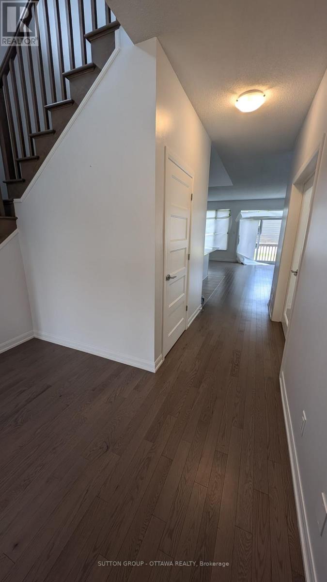 1276 Diamond Street, Clarence-Rockland, Ontario  K4K 0J2 - Photo 13 - X12120971