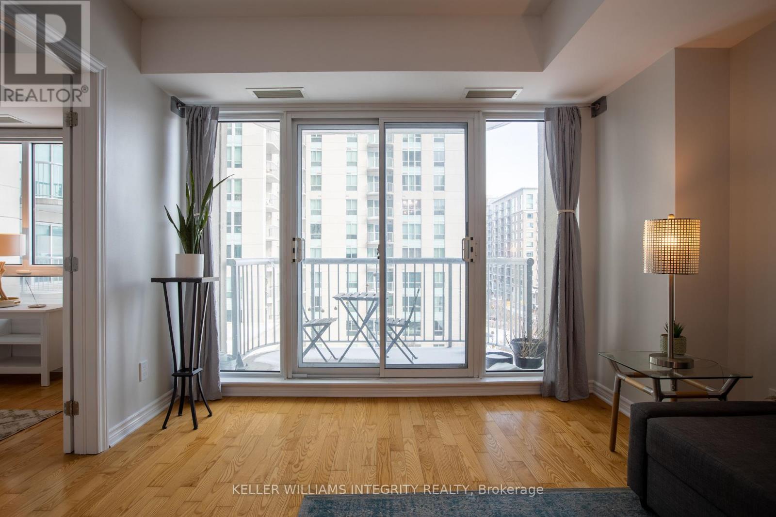 610 - 200 Rideau Street, Ottawa, Ontario  K1N 5Y1 - Photo 17 - X12120988