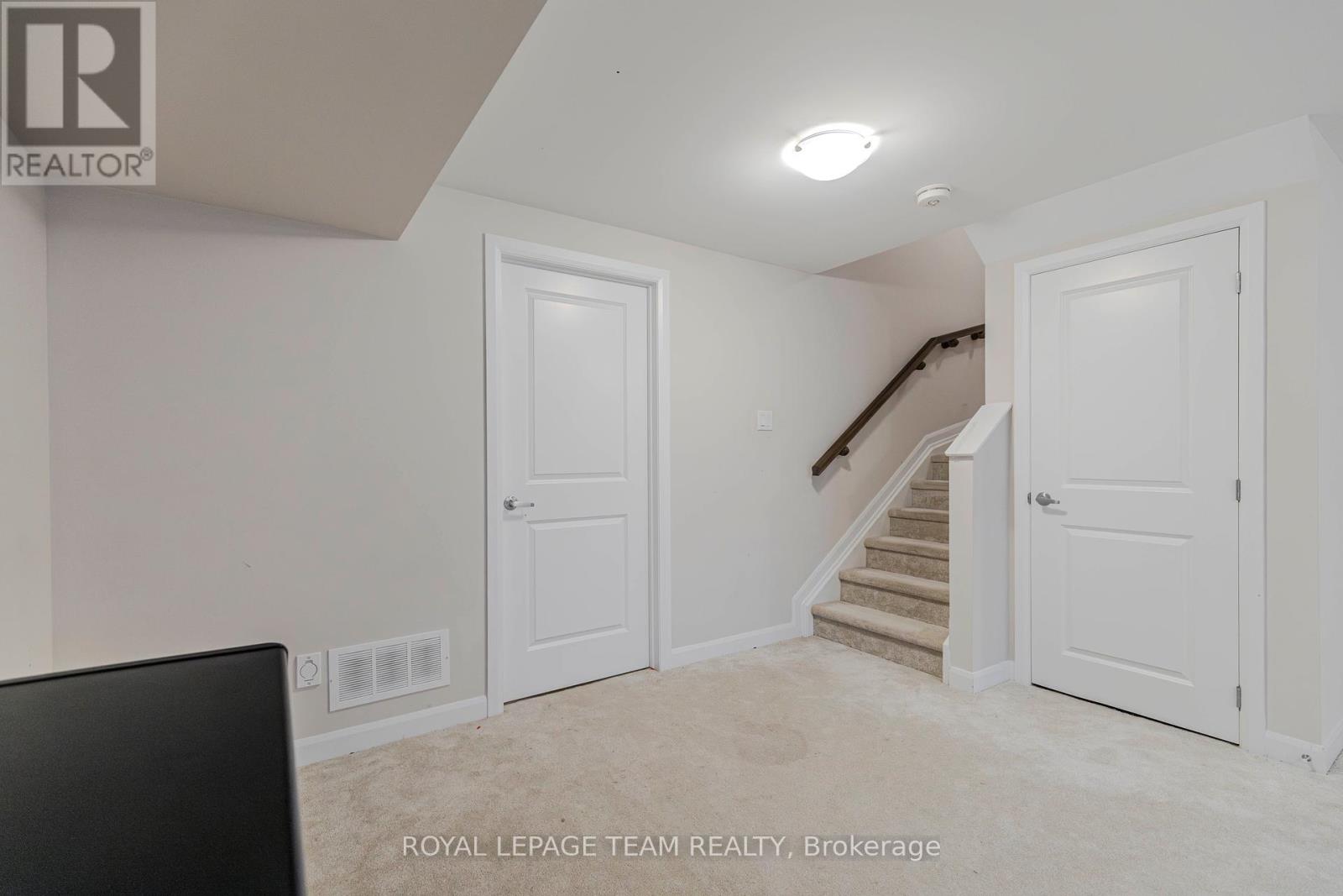 2004 Caltra Crescent, Ottawa, Ontario  K2J 6V4 - Photo 32 - X12121012
