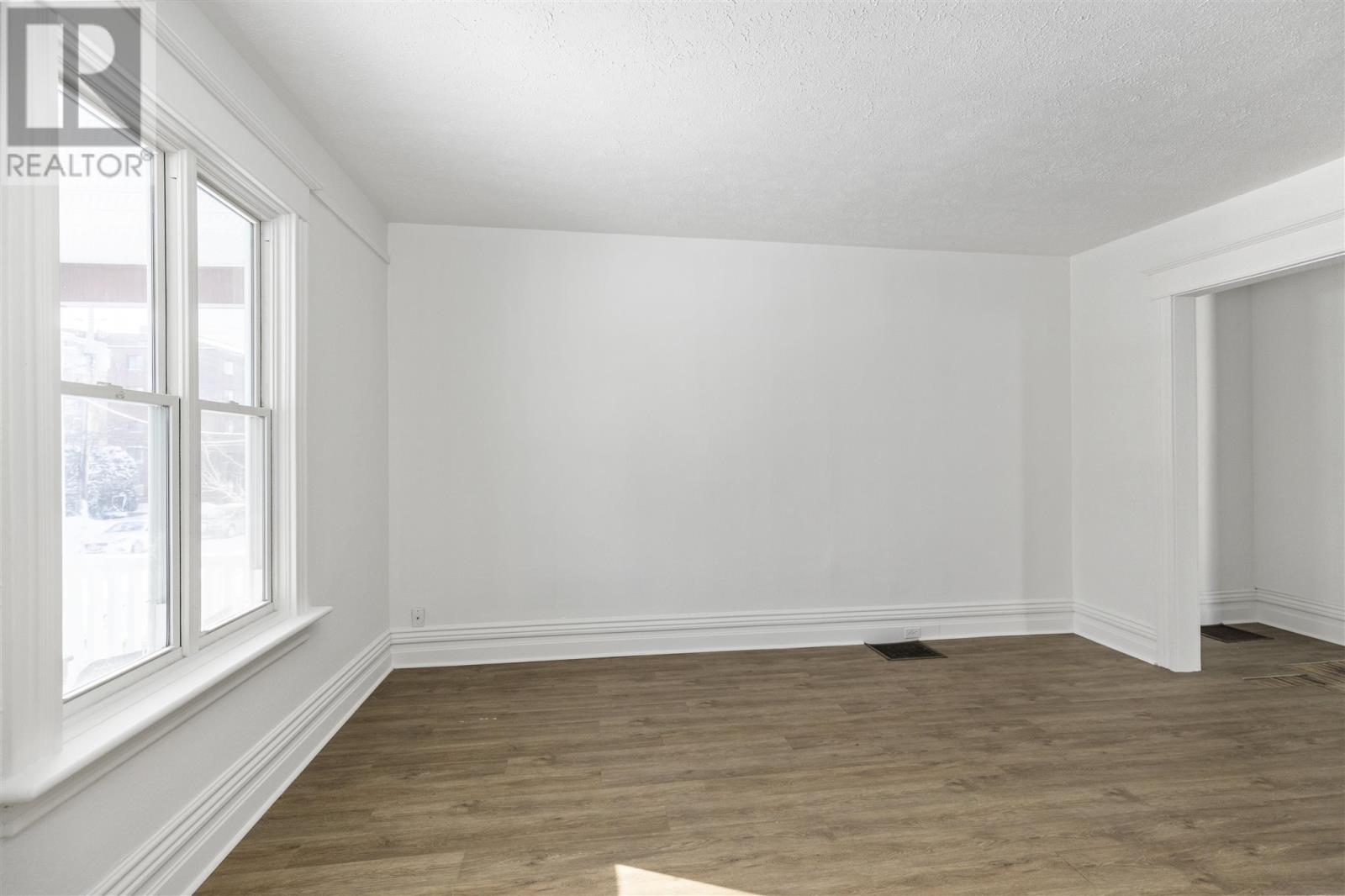 149 Kohler St, Sault Ste. Marie, Ontario  P6A 3V2 - Photo 7 - SM250723