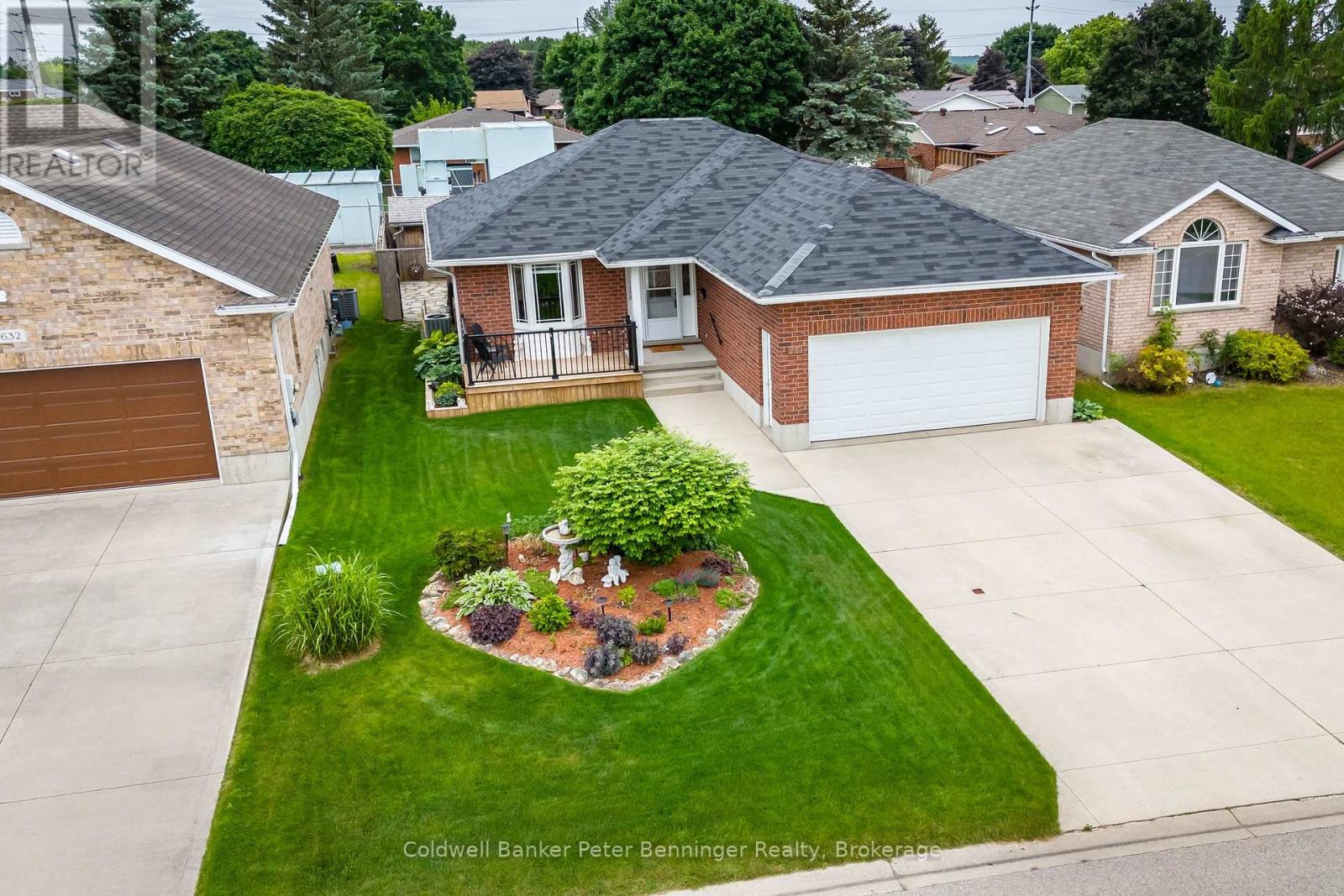 Property at 636 22ND AVENUE image 4