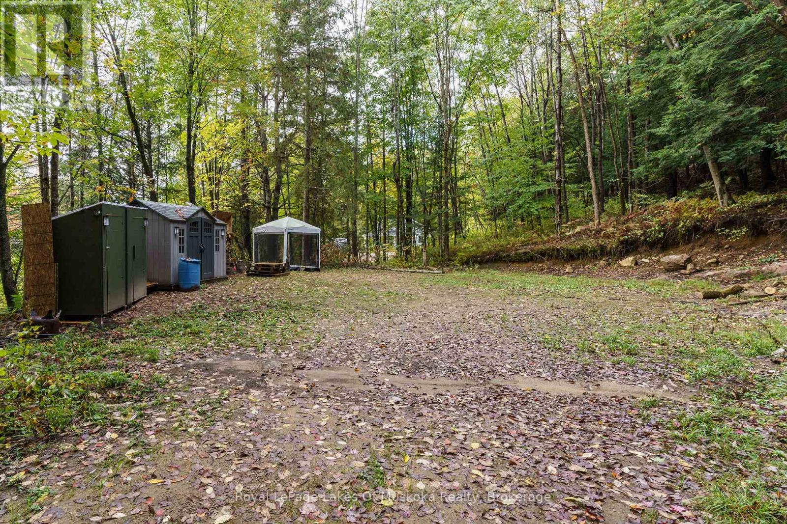 1059 Livingstone Lake Road, Algonquin Highlands, Ontario  P0A 1E0 - Photo 2 - X12120943