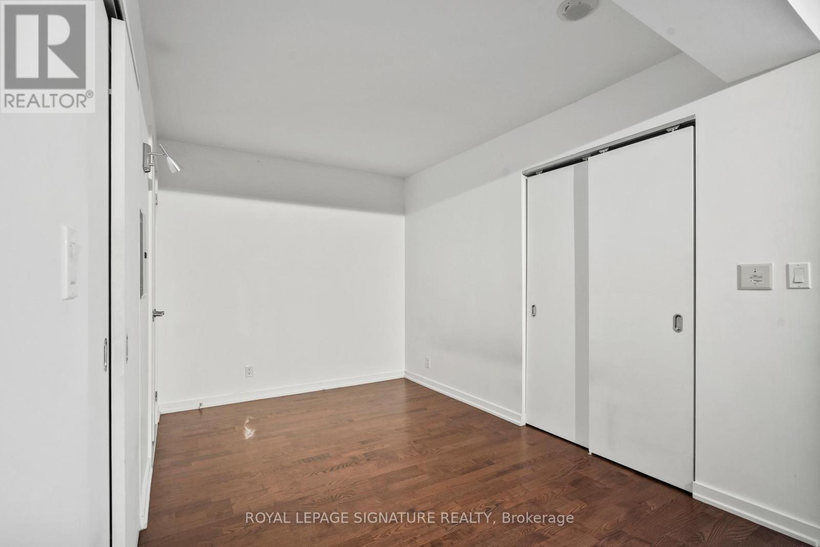 201 - 33 Lombard Street, Toronto (Church-Yonge Corridor), Ontario  M5C 3H8 - Photo 12 - C12120795
