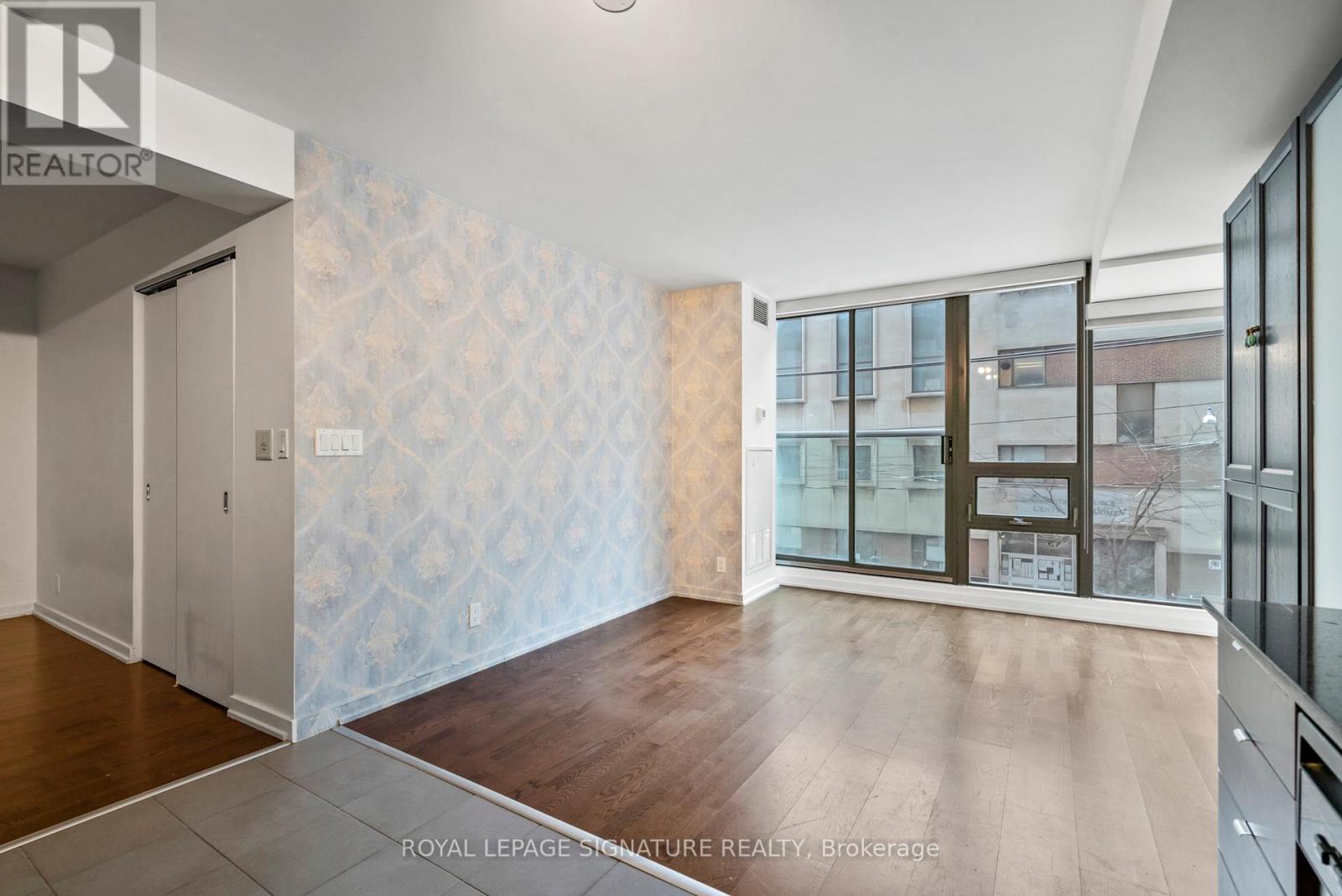 201 - 33 Lombard Street, Toronto (Church-Yonge Corridor), Ontario  M5C 3H8 - Photo 13 - C12120795