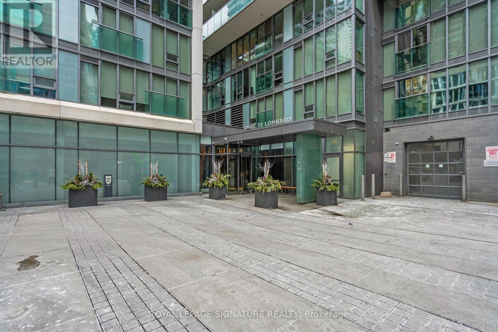 201 - 33 Lombard Street, Toronto (Church-Yonge Corridor), Ontario  M5C 3H8 - Photo 2 - C12120795