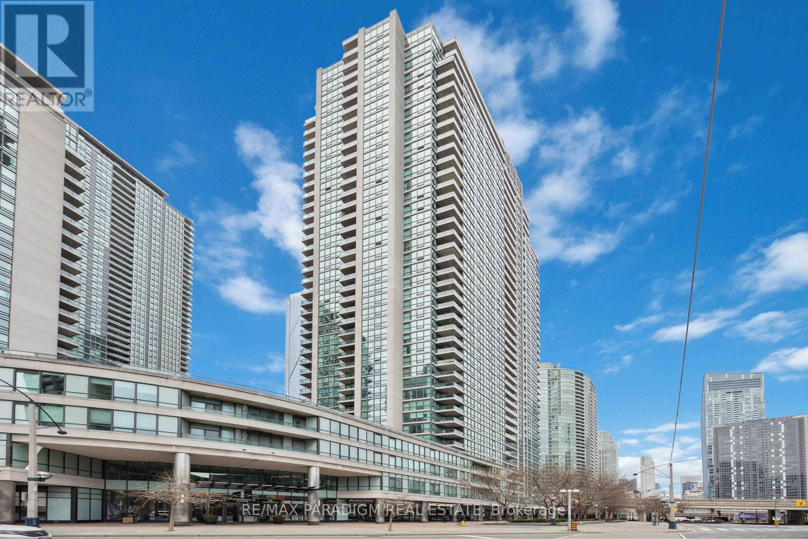 1713 - 16 Yonge Street, Toronto (Waterfront Communities), Ontario  M5E 2A1 - Photo 1 - C12120833