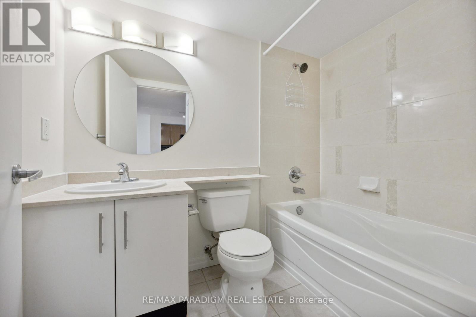 1713 - 16 Yonge Street, Toronto (Waterfront Communities), Ontario  M5E 2A1 - Photo 24 - C12120833