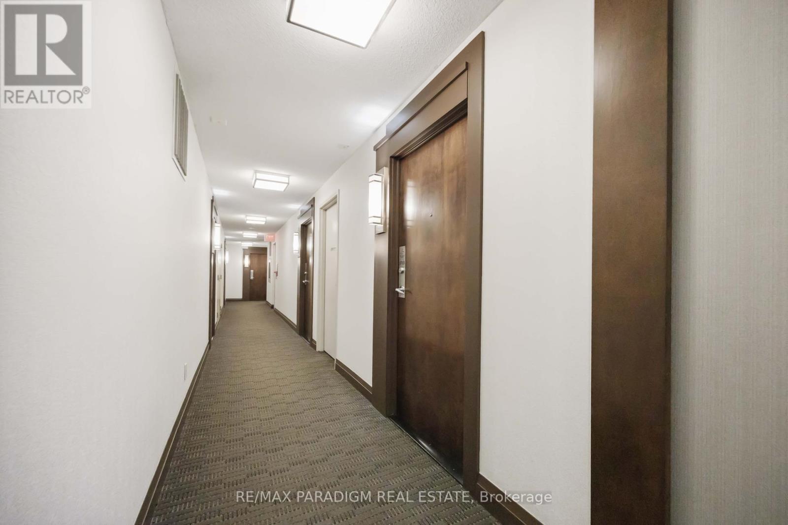 1713 - 16 Yonge Street, Toronto (Waterfront Communities), Ontario  M5E 2A1 - Photo 3 - C12120833