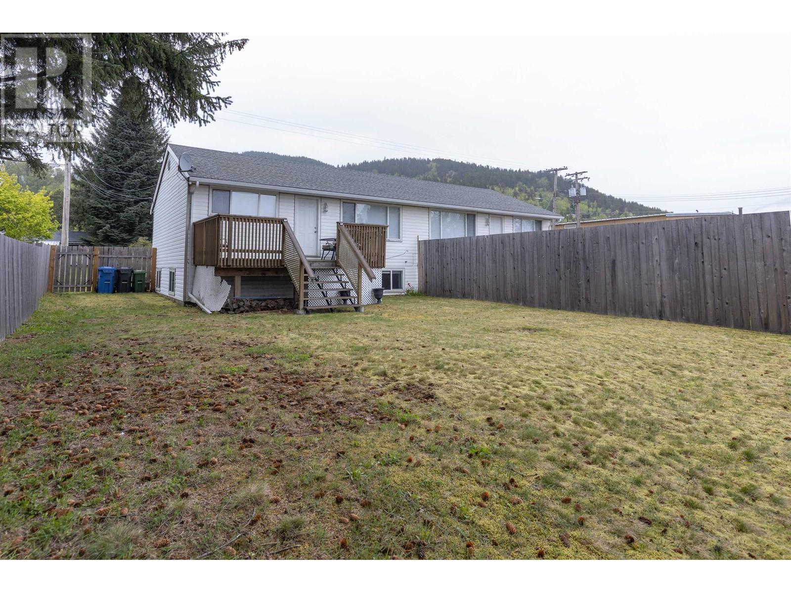 4413-4415 GREIG AVENUE Terrace Photo 29