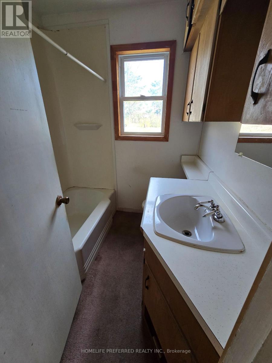 119 Dumble Avenue, Peterborough North, Ontario  K9H 5A9 - Photo 18 - X12121017