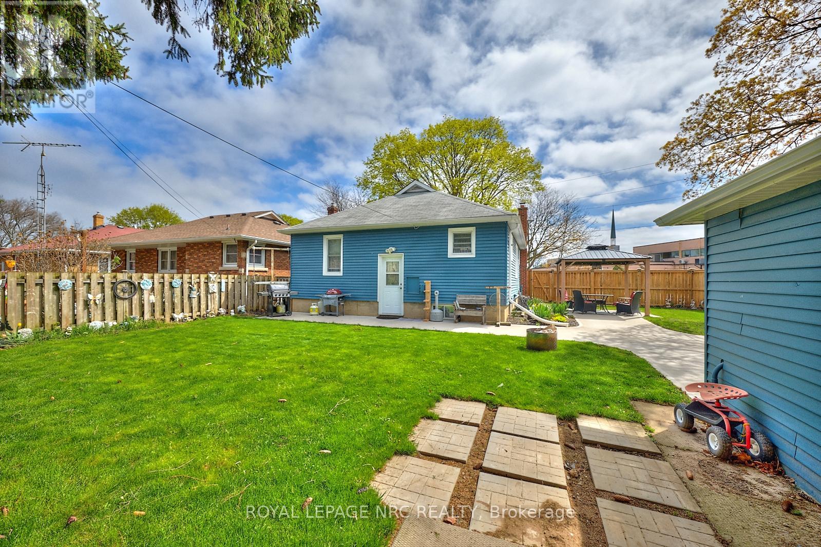 1 Thorndale Avenue, St. Catharines, Ontario  L2R 6A2 - Photo 37 - X12120966
