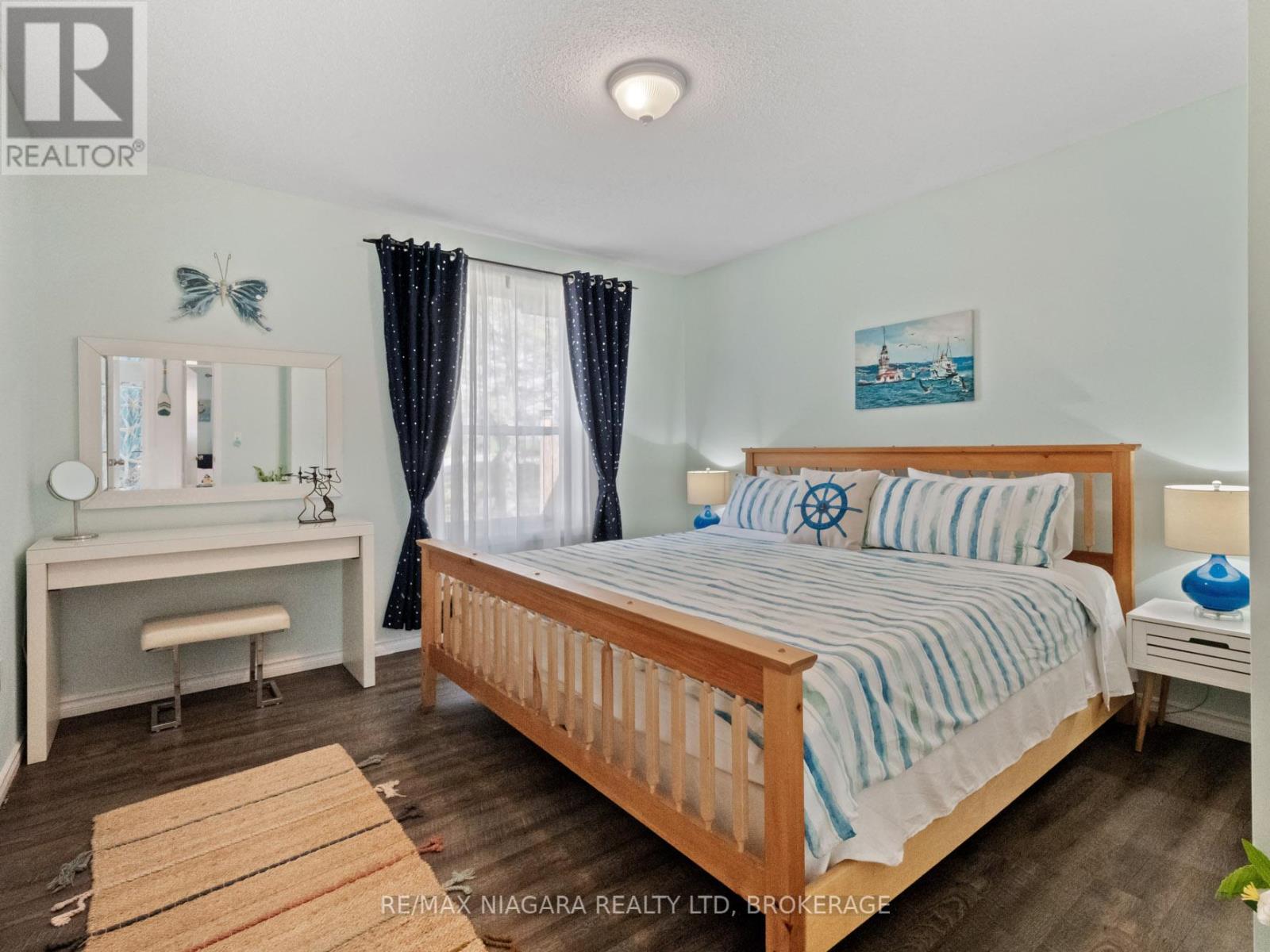 150 Elmwood Avenue, Fort Erie (Crystal Beach), Ontario  L0S 1B0 - Photo 16 - X12121001