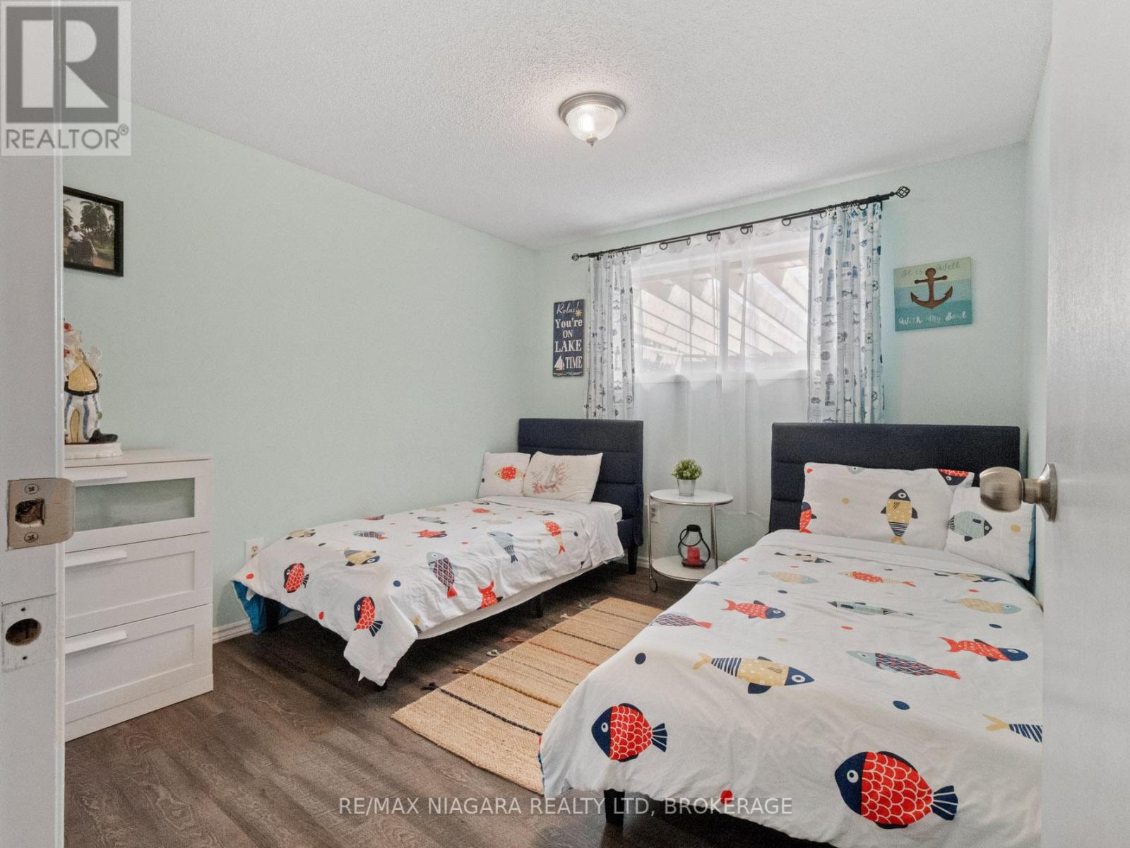 150 Elmwood Avenue, Fort Erie (Crystal Beach), Ontario  L0S 1B0 - Photo 19 - X12121001