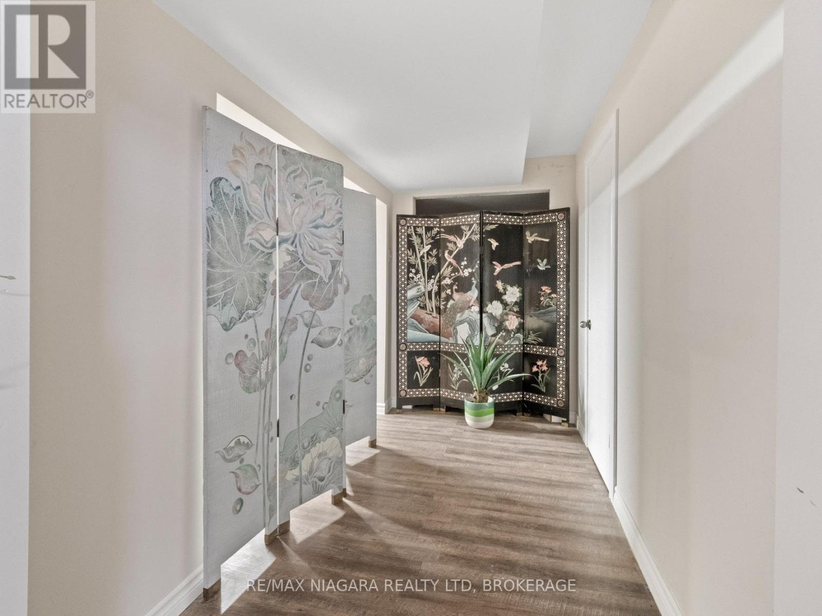 150 Elmwood Avenue, Fort Erie (Crystal Beach), Ontario  L0S 1B0 - Photo 22 - X12121001