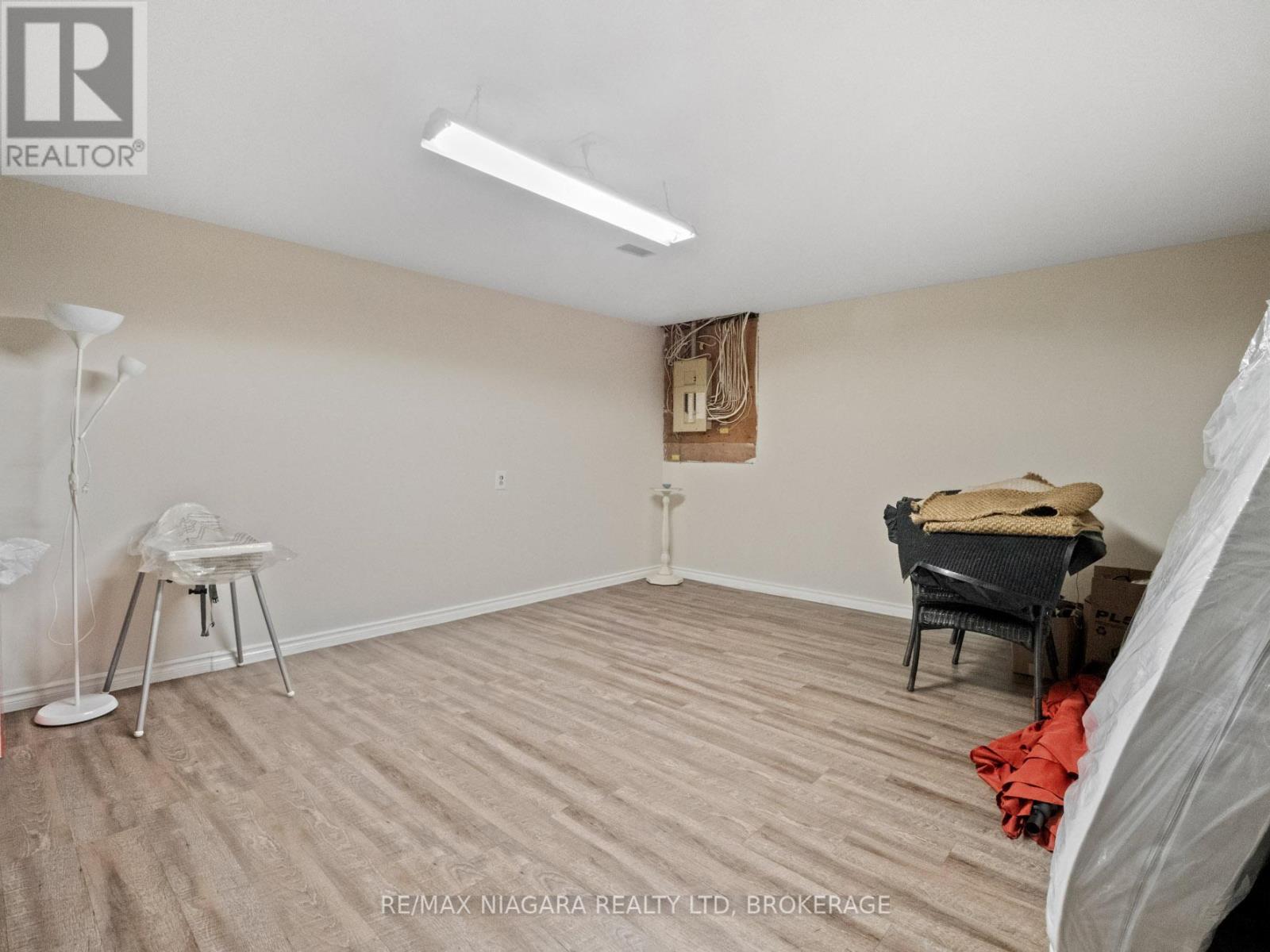 150 Elmwood Avenue, Fort Erie (Crystal Beach), Ontario  L0S 1B0 - Photo 24 - X12121001