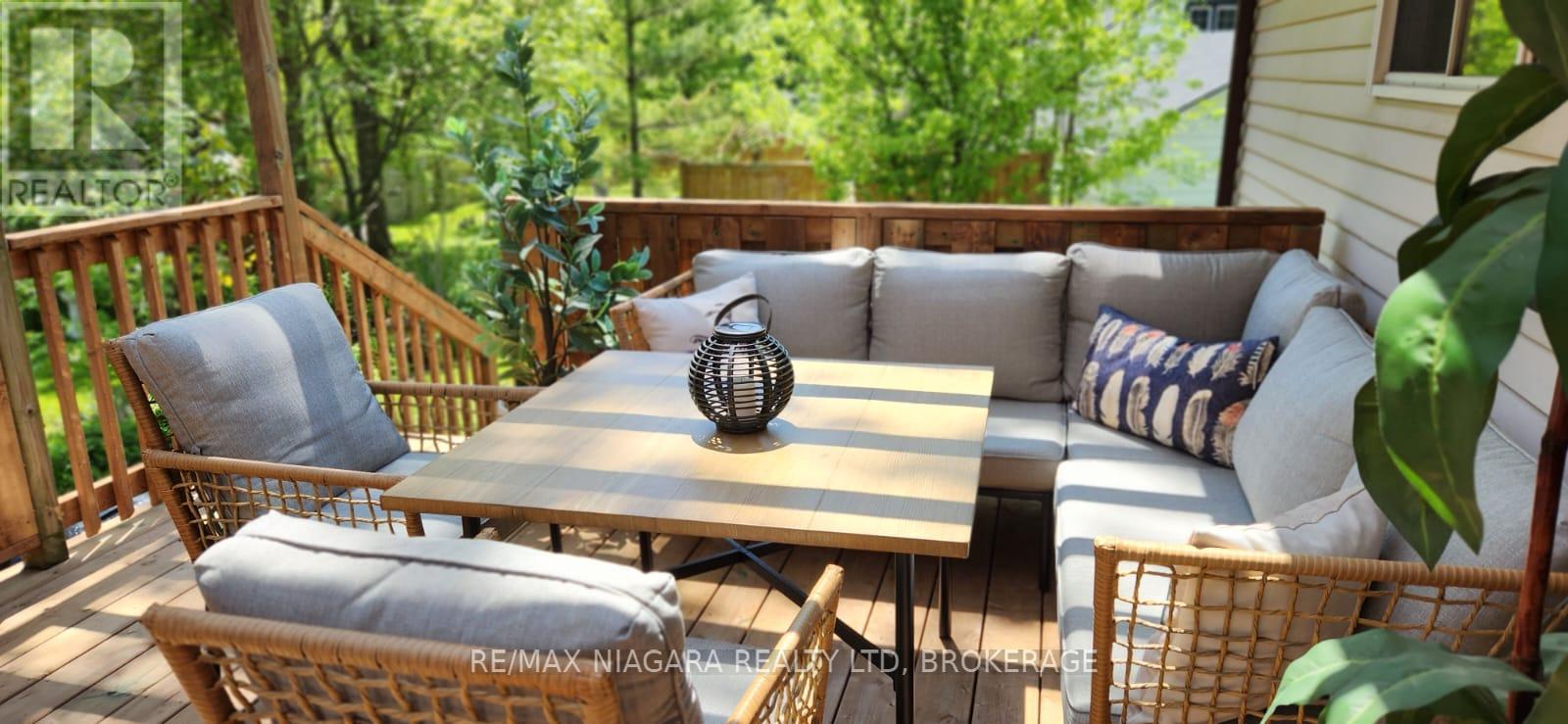 150 Elmwood Avenue, Fort Erie (Crystal Beach), Ontario  L0S 1B0 - Photo 29 - X12121001