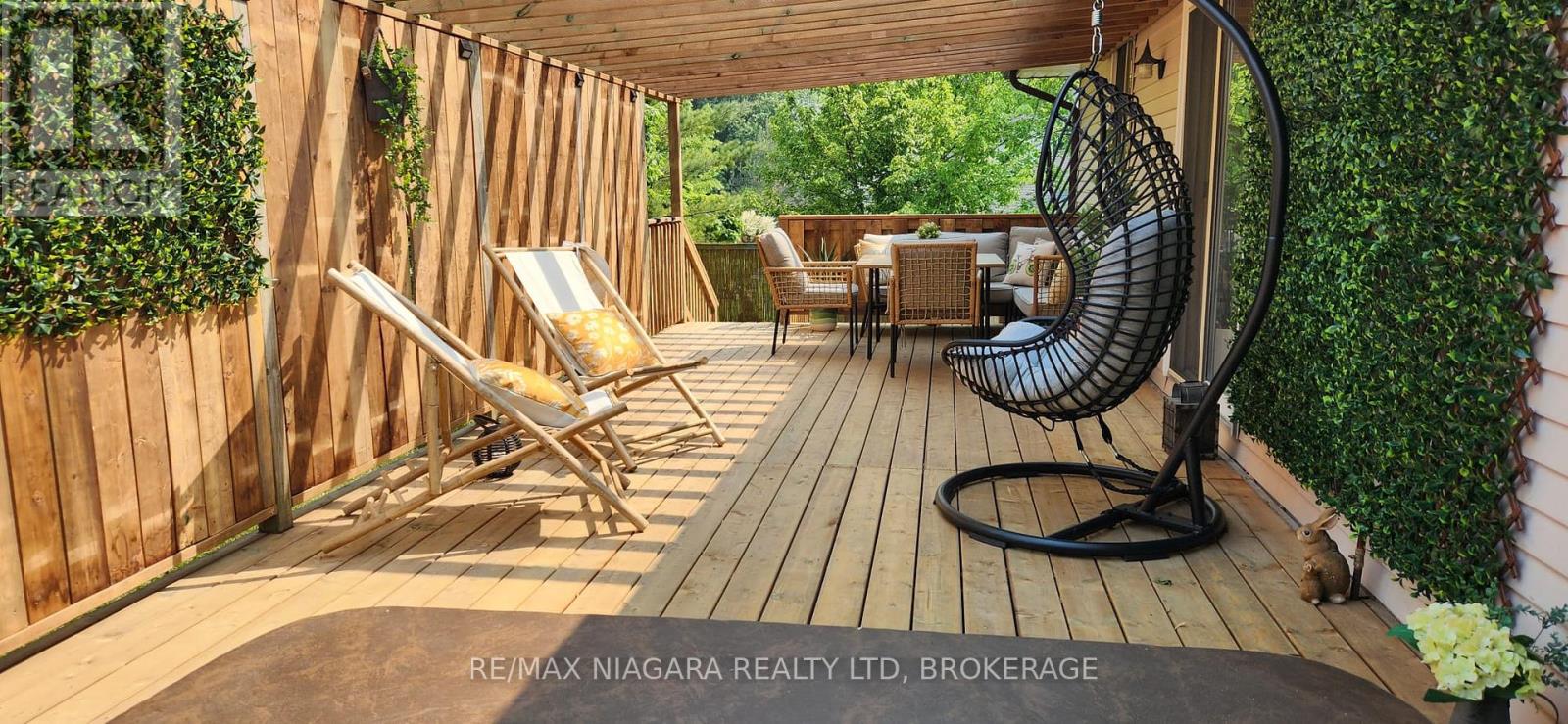 150 Elmwood Avenue, Fort Erie (Crystal Beach), Ontario  L0S 1B0 - Photo 30 - X12121001