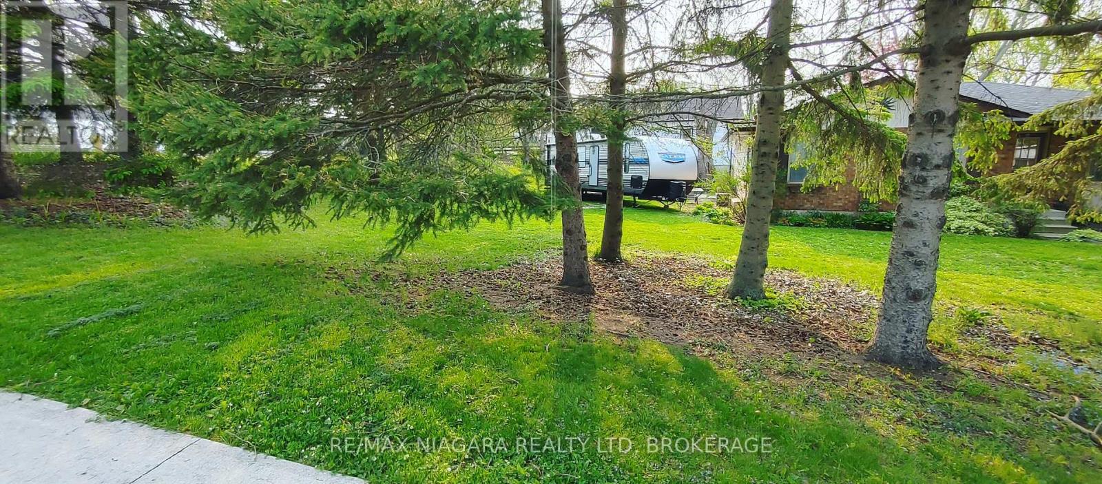 150 Elmwood Avenue, Fort Erie (Crystal Beach), Ontario  L0S 1B0 - Photo 37 - X12121001