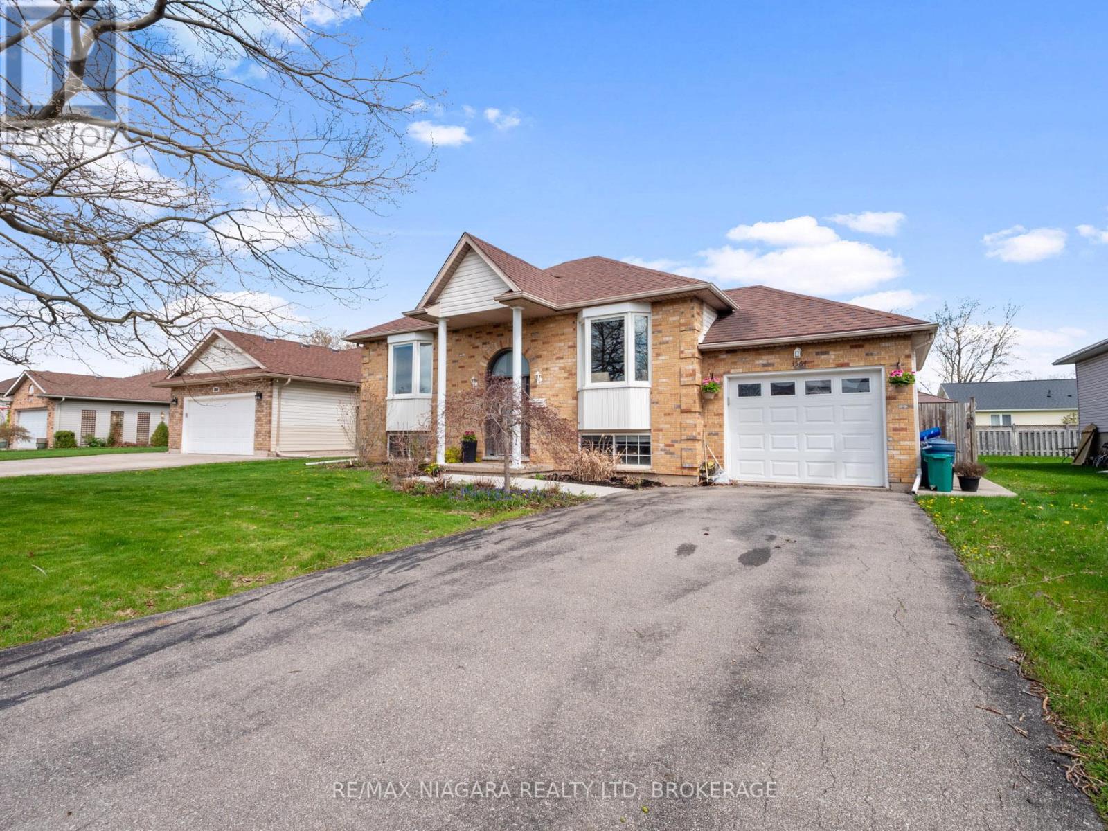 Property at 3564 HILL STREET image 2