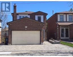 5 BOXDENE AVENUE, Toronto, Ontario