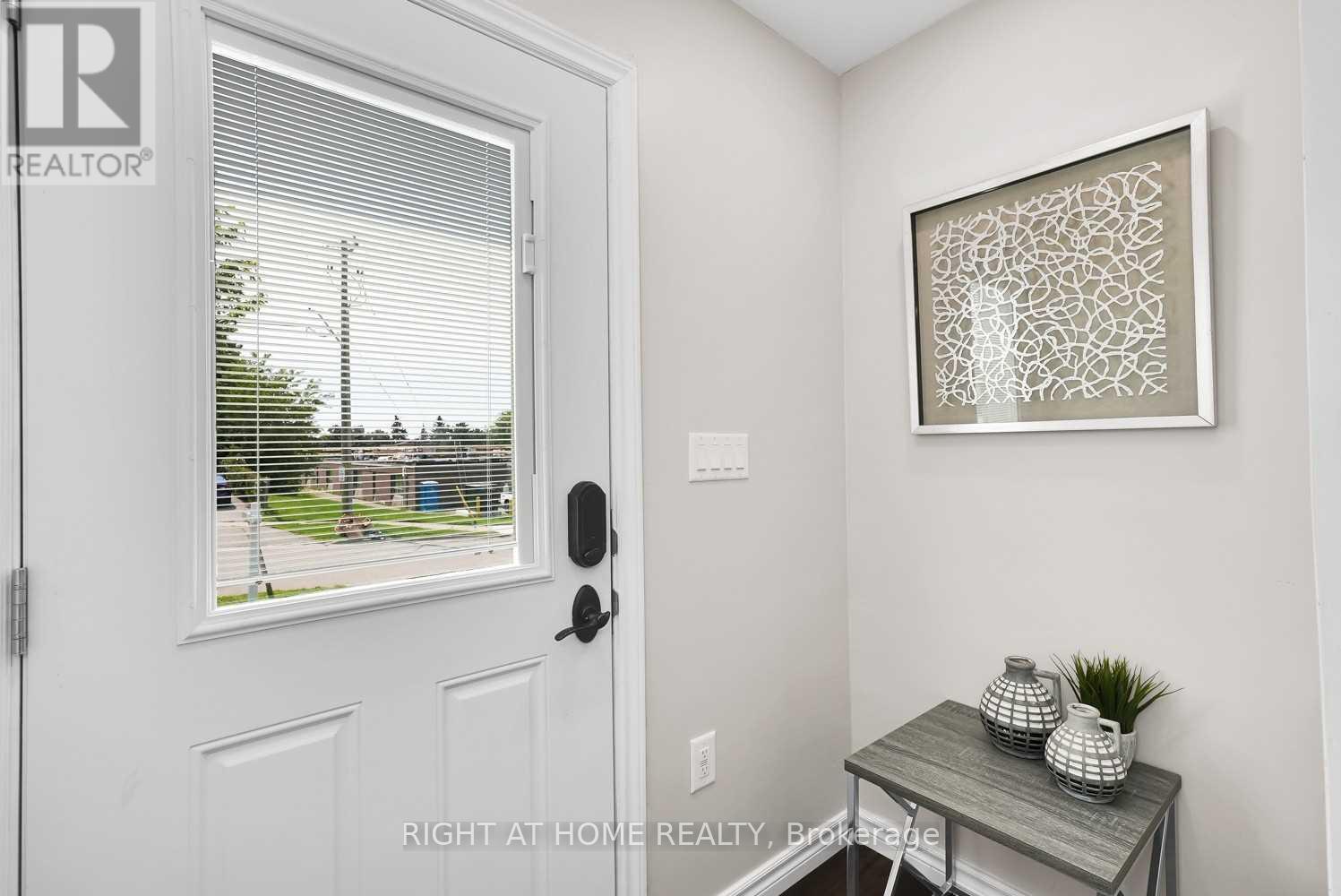 Property at 600 RIDGEWAY AVENUE image 2