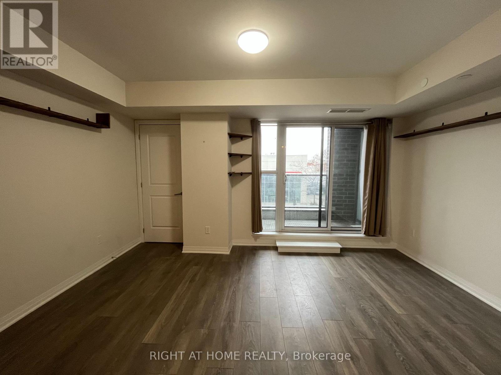209 - 2301 Danforth Avenue, Toronto, Ontario  M4C 1K5 - Photo 10 - E12120852
