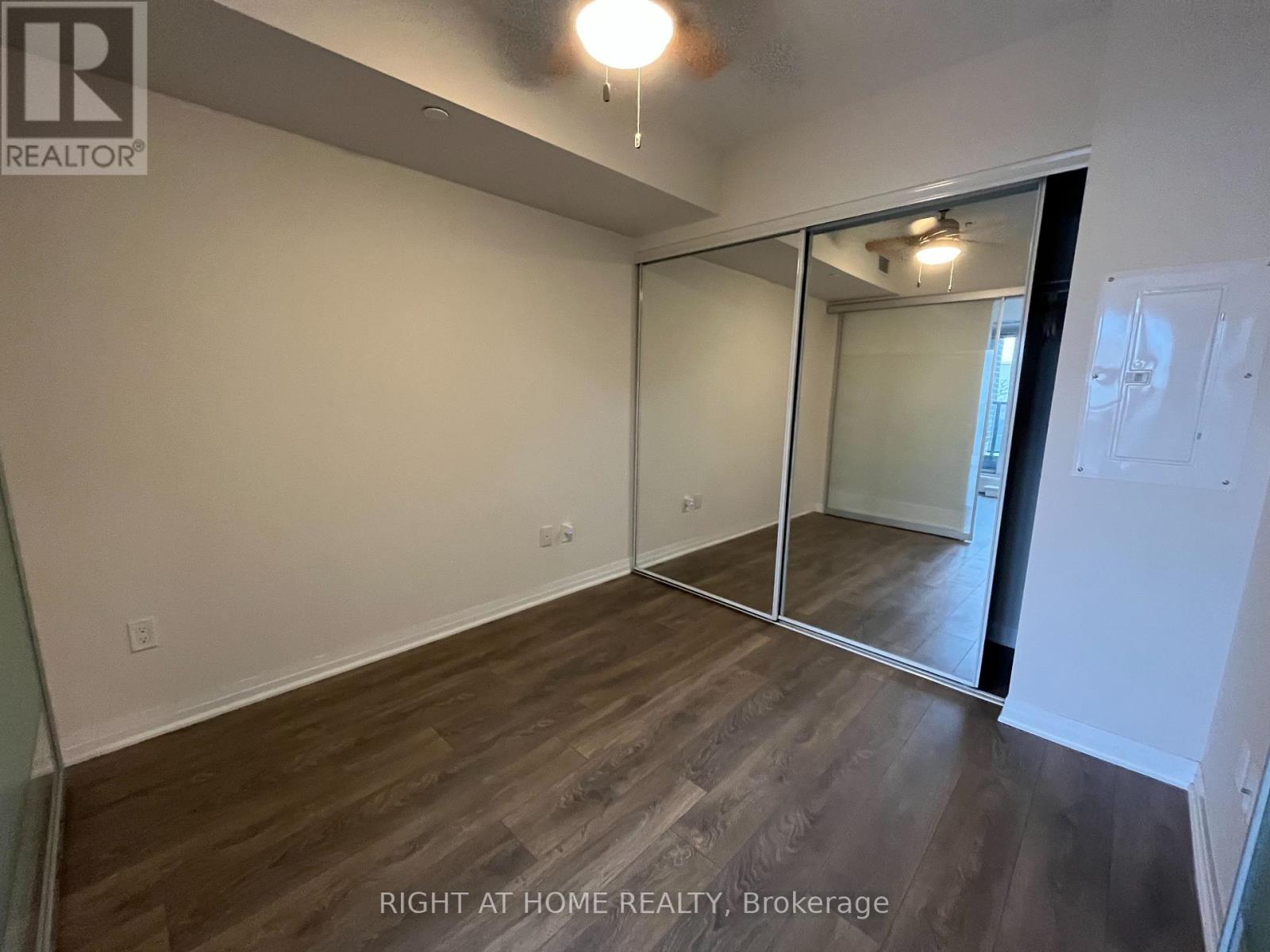 209 - 2301 Danforth Avenue, Toronto, Ontario  M4C 1K5 - Photo 11 - E12120852