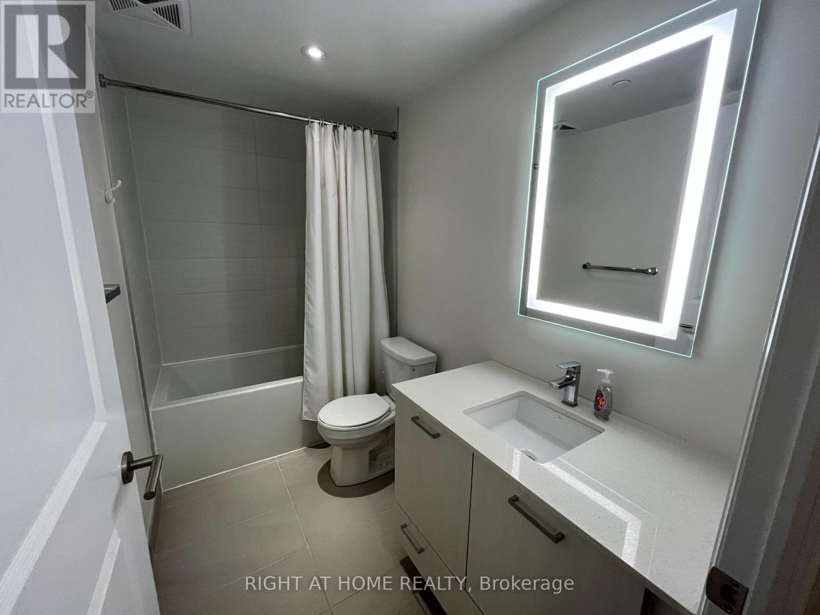 209 - 2301 Danforth Avenue, Toronto, Ontario  M4C 1K5 - Photo 12 - E12120852