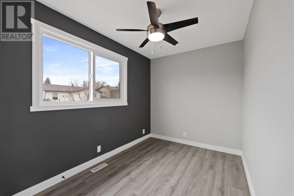 83 Whitaker Close Ne, Calgary, Alberta  T1Y 5K2 - Photo 10 - A2214417