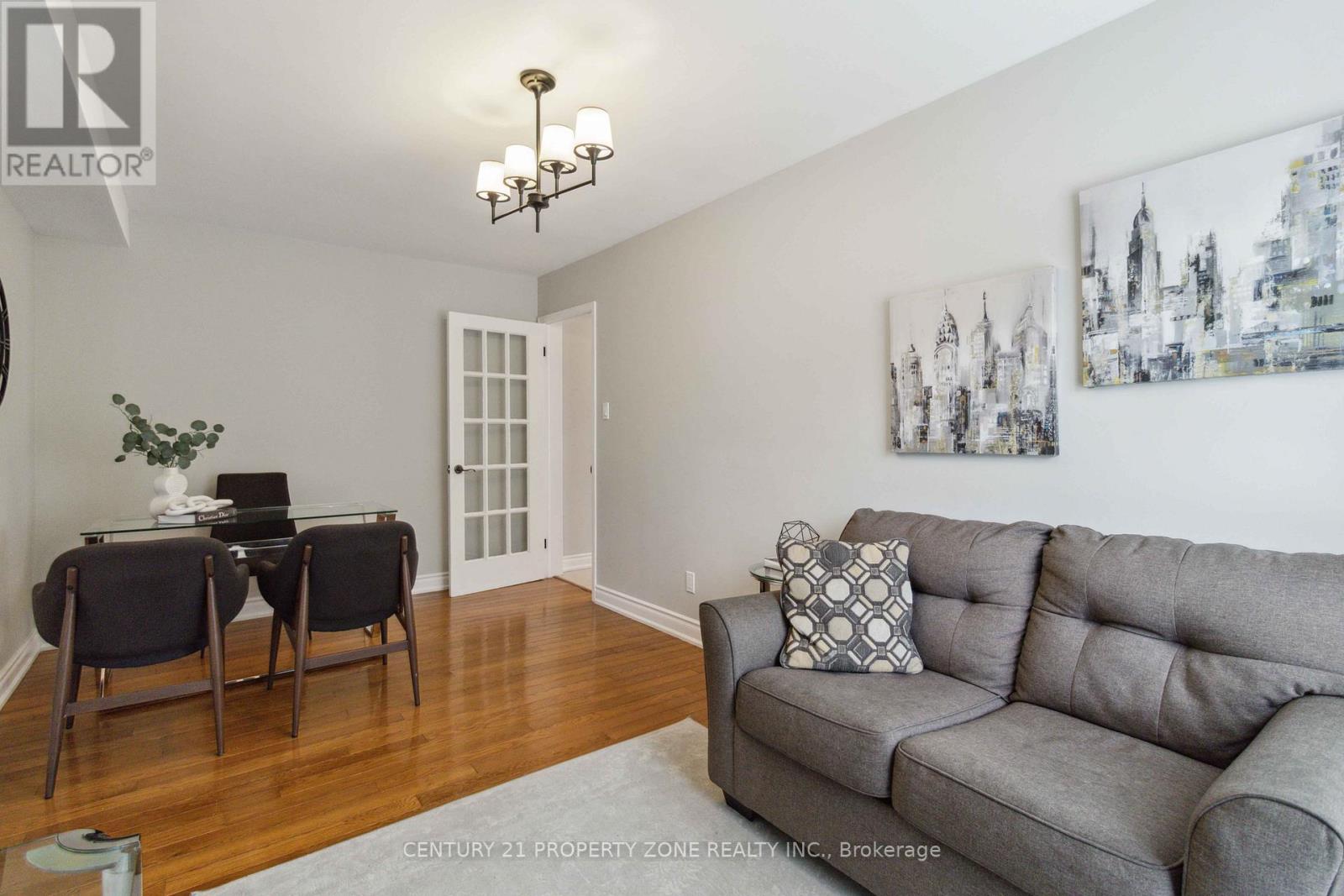 479 Bud Gregory Boulevard, Mississauga, Ontario  L4Z 2K6 - Photo 5 - W12120818