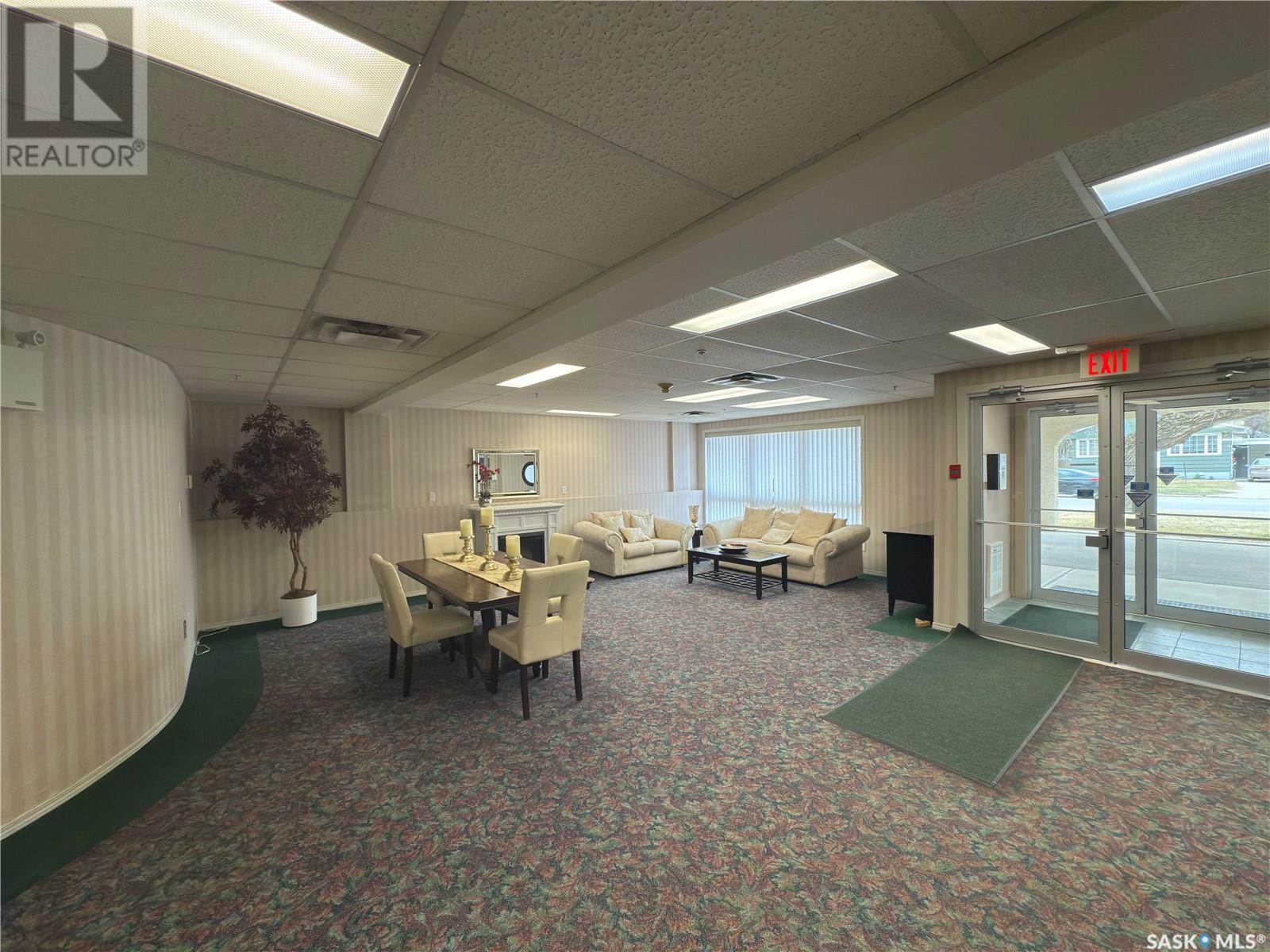 204 544 River Street E, Prince Albert, Saskatchewan  S6V 0A6 - Photo 3 - SK004374