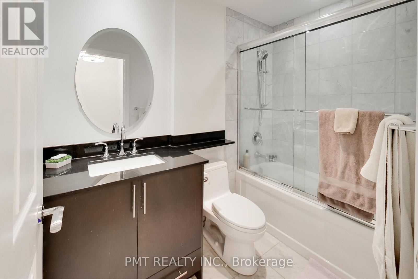 708 - 35 Balmuto Street, Toronto, Ontario  M4Y 0A3 - Photo 29 - C12121023