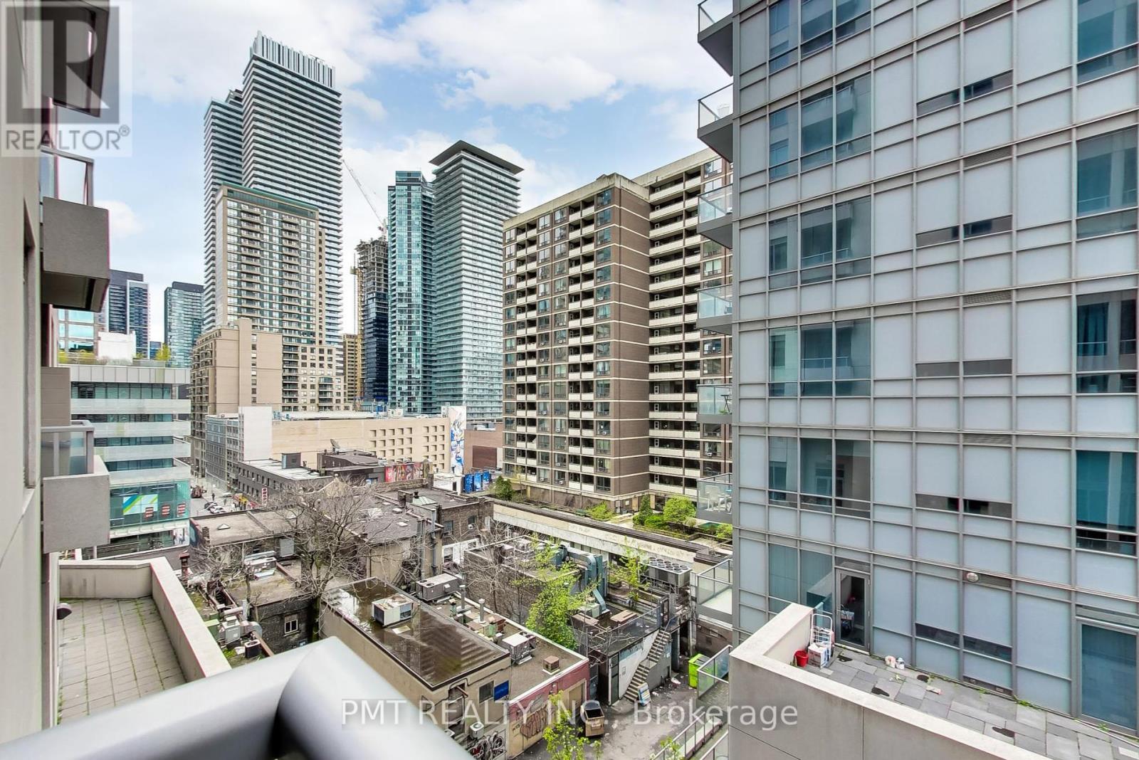 708 - 35 Balmuto Street, Toronto, Ontario  M4Y 0A3 - Photo 41 - C12121023
