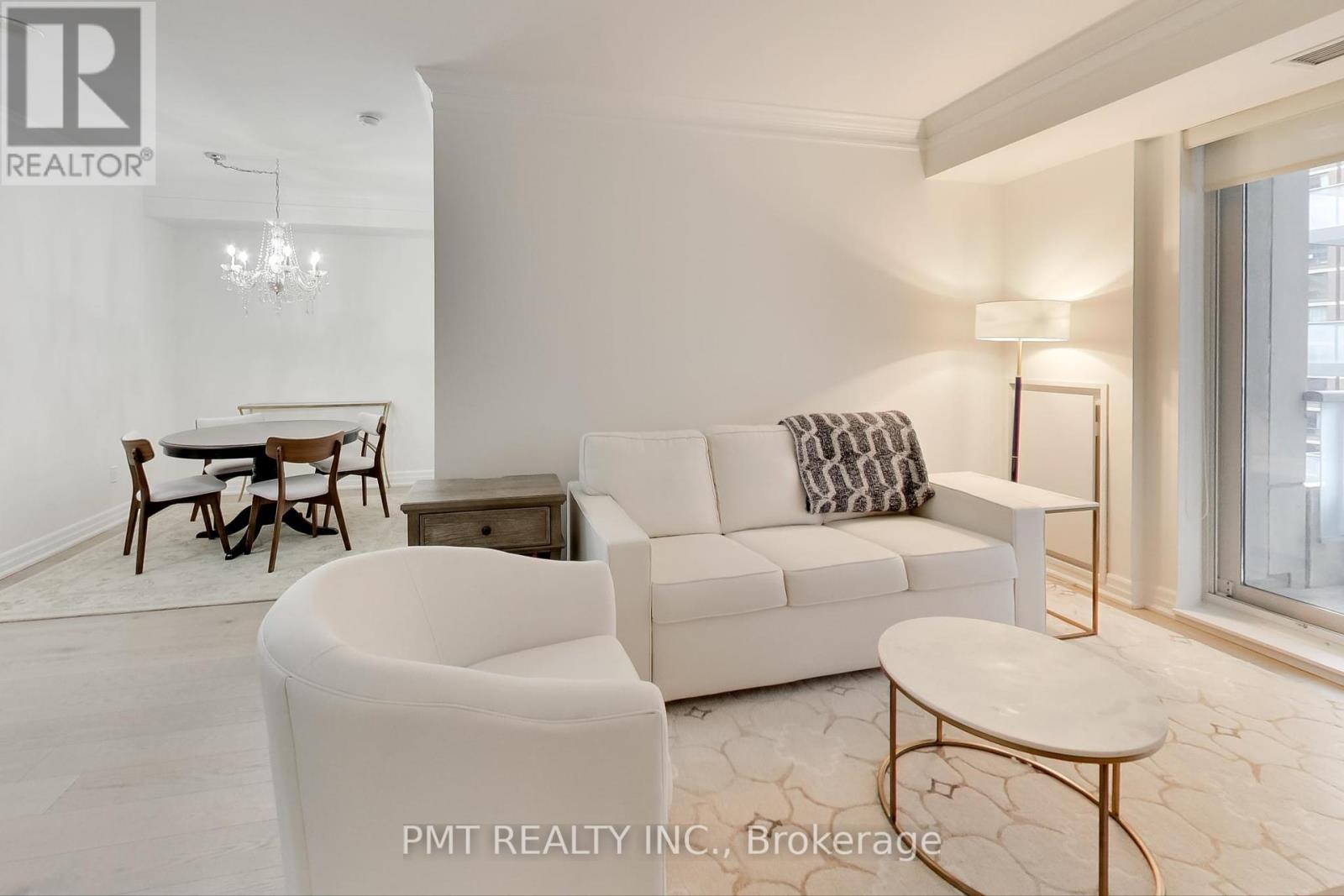 708 - 35 Balmuto Street, Toronto, Ontario  M4Y 0A3 - Photo 7 - C12121023