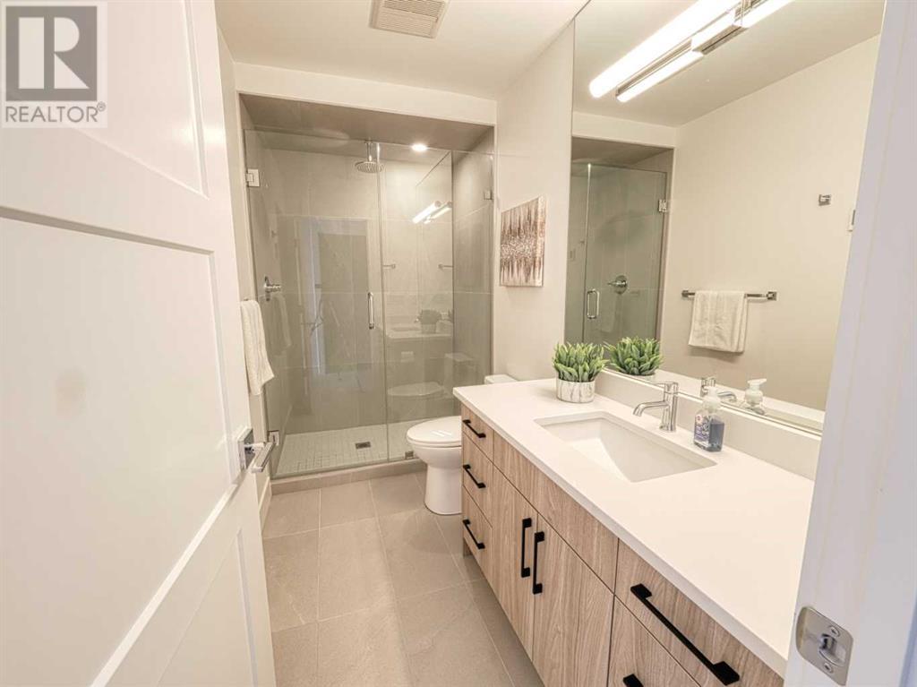 710 Centre A Street Nw, Calgary, Alberta  T2M 2R3 - Photo 21 - A2214169