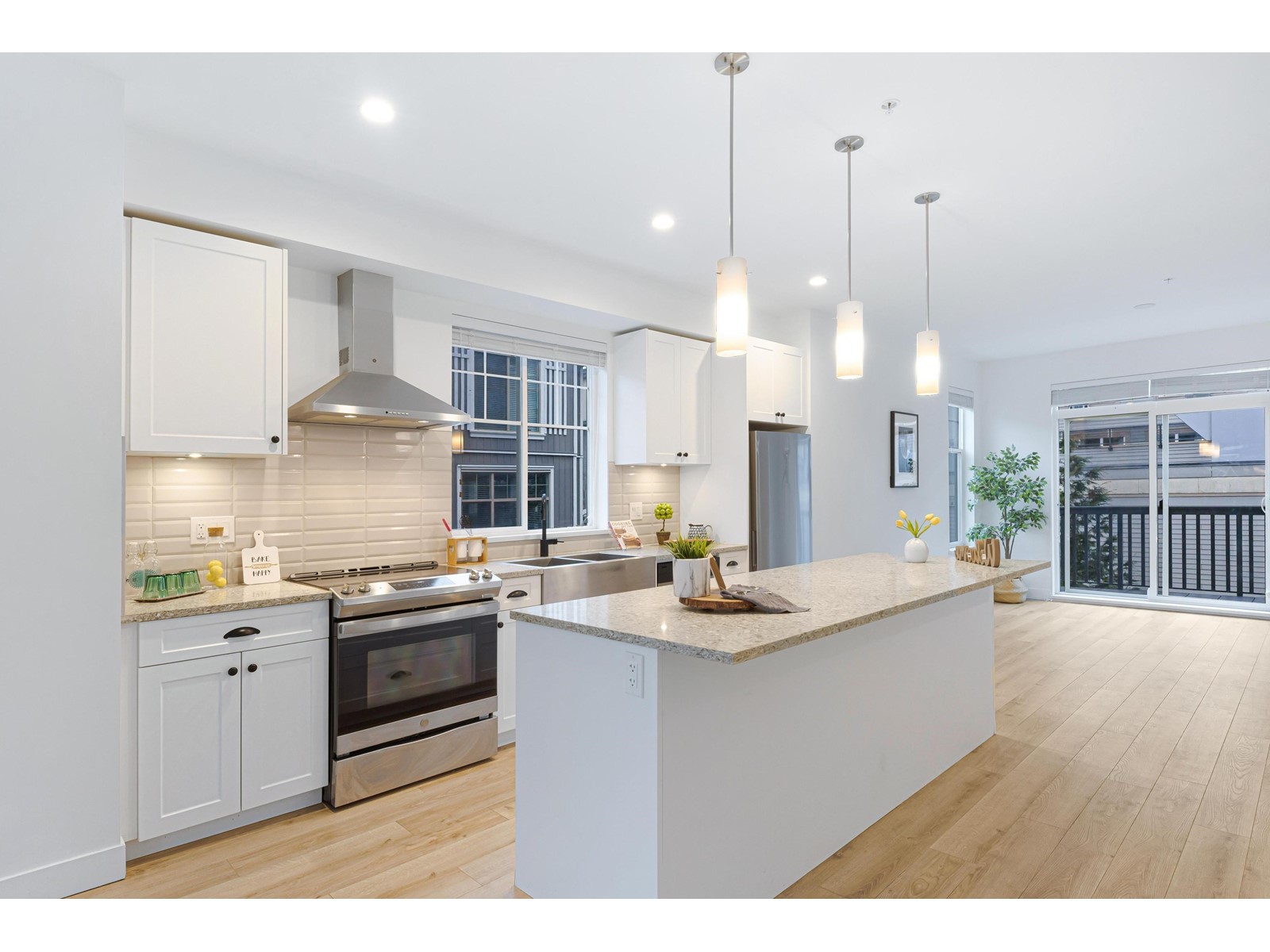 Property at 60 20487 65 AVENUE image 1